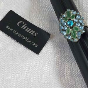 NWT! Womens Chuns Cluster Ring Silver Tone Band Blue & Green Stones One Size